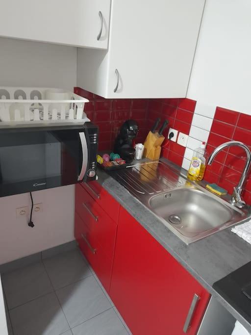 Apartmán Studio - 1 Min Rer - 10Min Disney & 30 Min Paris - Free Parking & Wifi Bussy-Saint-Georges Exteriér fotografie